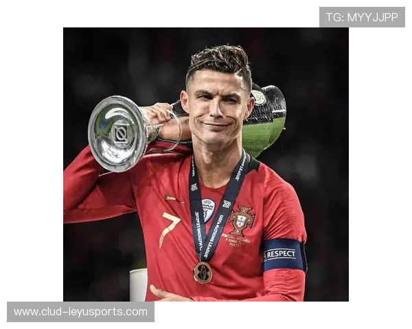 C罗带领球队晋级淘汰赛表现出色，c罗欧冠淘汰赛进球